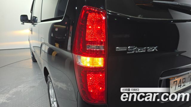 Hyundai Starex 2020 — photo 9