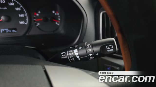 Hyundai Starex 2020 — photo 27