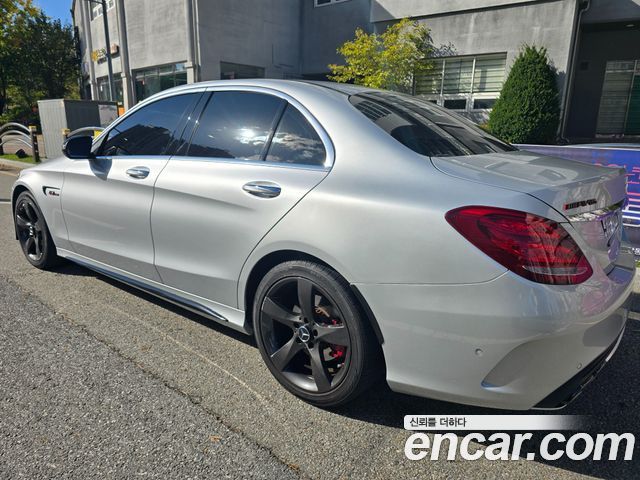 Mercedes-Benz C-Class 2016 — photo 2