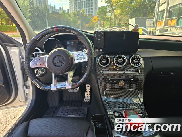 Mercedes-Benz C-Class 2016 — photo 9