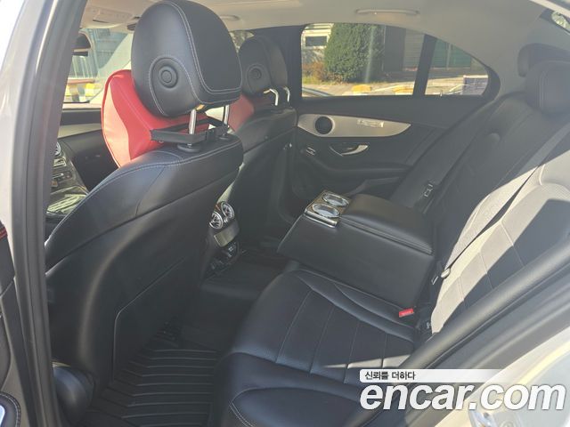 Mercedes-Benz C-Class 2016 — photo 11