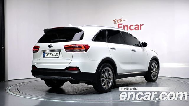 Kia Sorento 2016 — photo 2