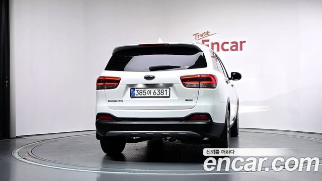Kia Sorento 2016 — photo 4