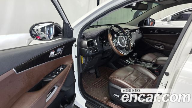 Kia Sorento 2016 — photo 10