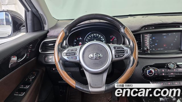 Kia Sorento 2016 — photo 13