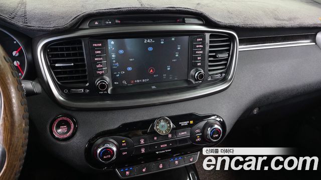 Kia Sorento 2016 — photo 14