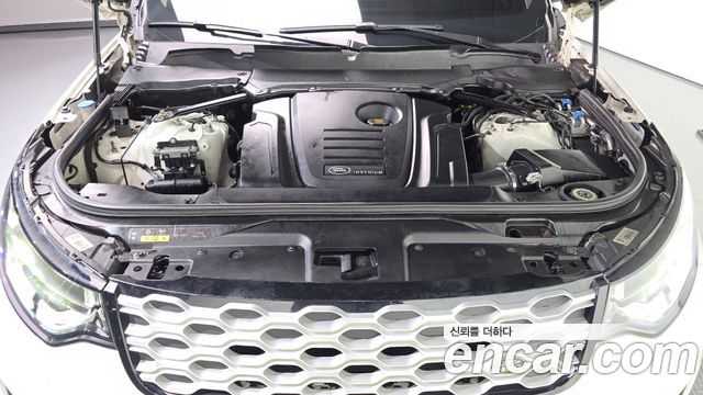 Land Rover Discovery 2017 — photo 6