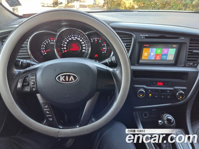 Kia K5 2012 — photo 13