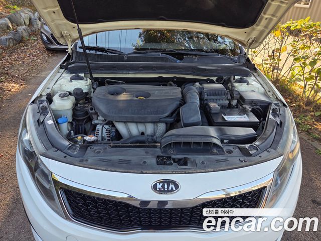 Kia K5 2012 — photo 14