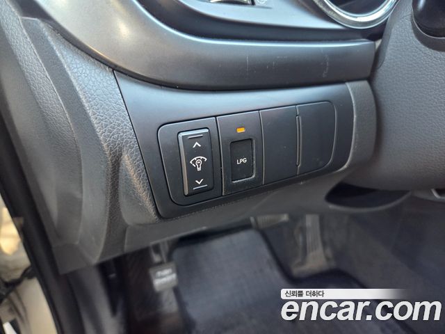 Kia K5 2012 — photo 15