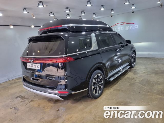 Kia Canival 2022 — photo 4