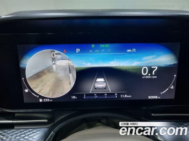 Kia Canival 2022 — photo 14