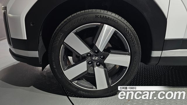 Hyundai Santafe 2025 — photo 5