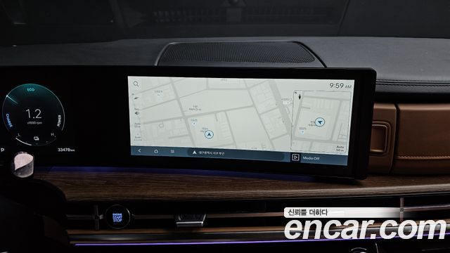 Hyundai Santafe 2025 — photo 19