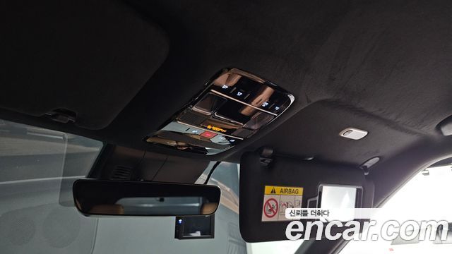 Hyundai Santafe 2025 — photo 25