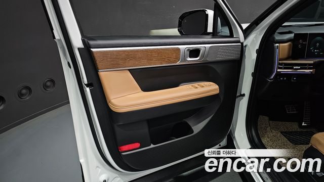 Hyundai Santafe 2025 — photo 14