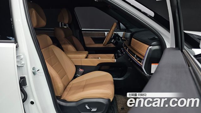 Hyundai Santafe 2025 — photo 16