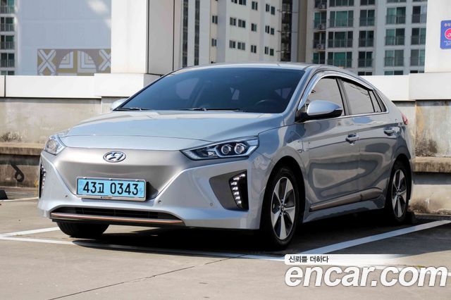Hyundai Ioniq 2017 — photo 2