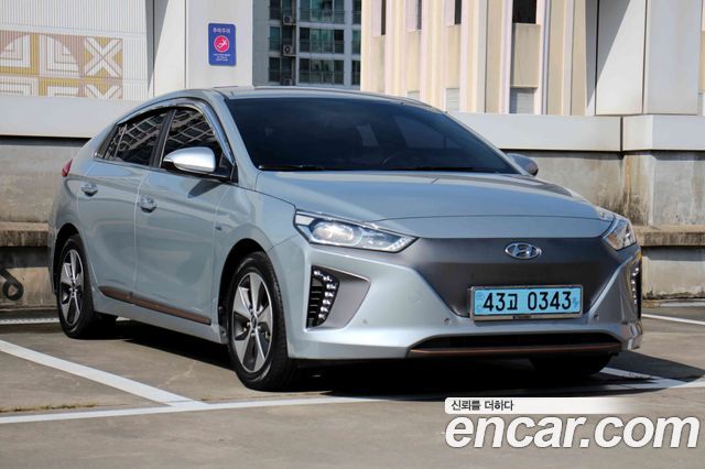Hyundai Ioniq 2017 — photo 4