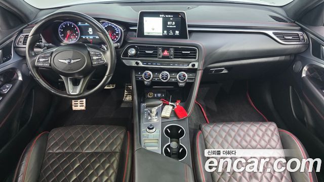 Genesis G70 2019 — photo 10