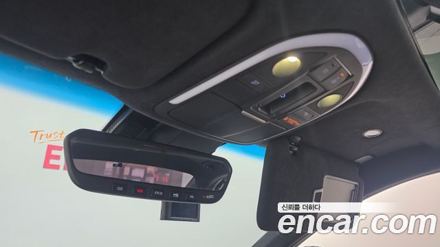 Genesis G70 2019 — photo 25