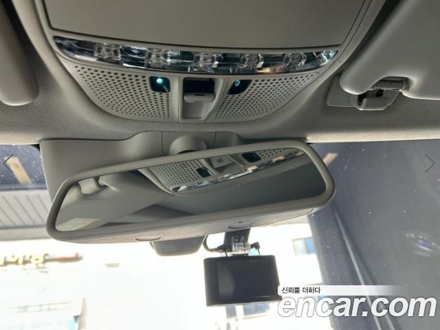 Mercedes-Benz C-Class 2016 — photo 13