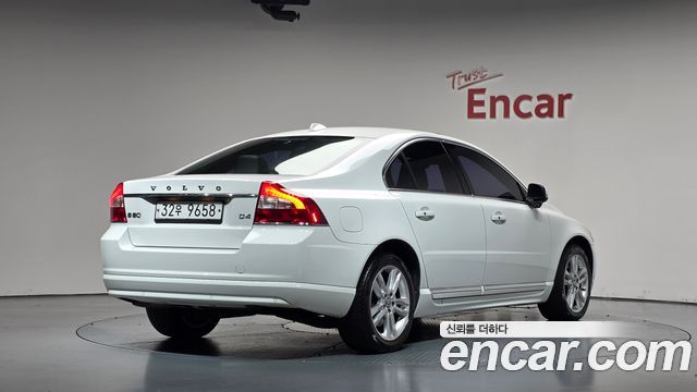 Volvo S80 2013 — photo 2