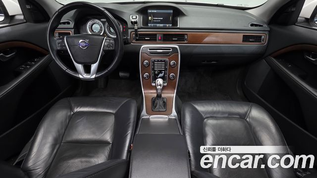 Volvo S80 2013 — photo 10