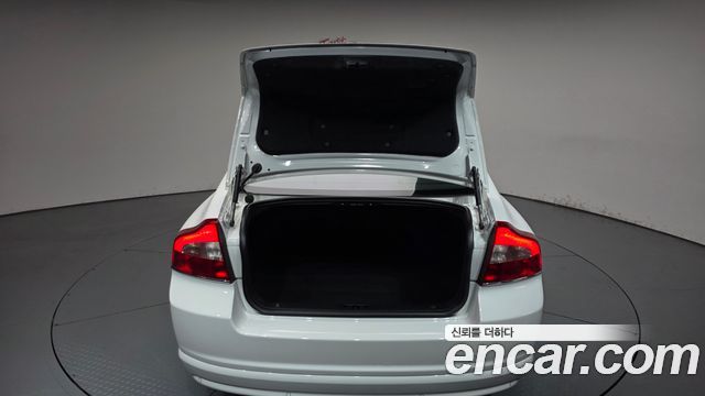 Volvo S80 2013 — photo 26