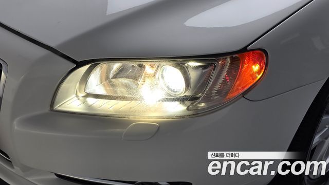 Volvo S80 2013 — photo 8