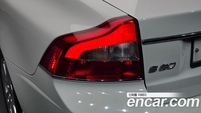 Volvo S80 2013 — photo 9