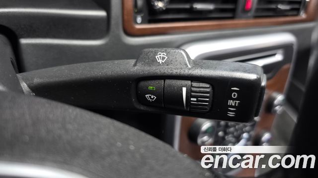 Volvo S80 2013 — photo 32