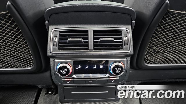 Audi Q7 2016 — photo 18