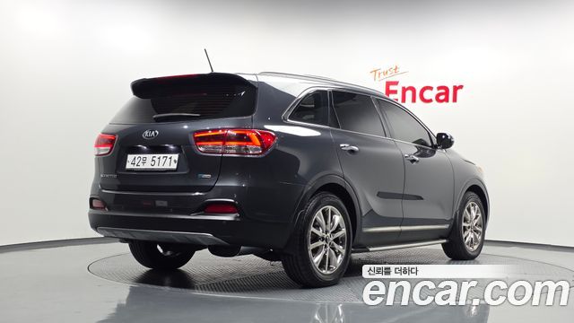 Kia Sorento 2015 — photo 2