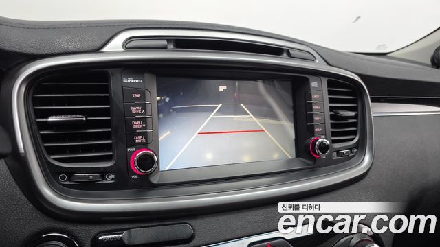 Kia Sorento 2015 — photo 21