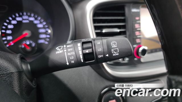 Kia Sorento 2015 — photo 29