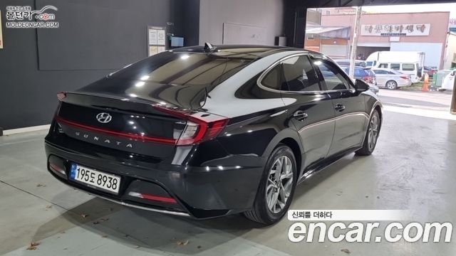 Hyundai Sonata 2022 — photo 2