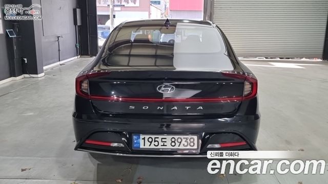 Hyundai Sonata 2022 — photo 4
