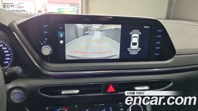 Hyundai Sonata 2022 — photo 14