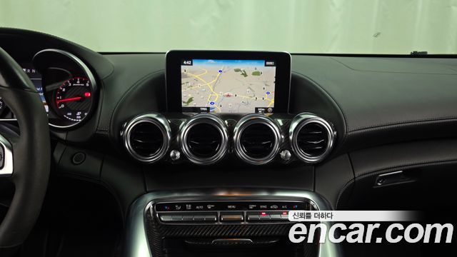 Mercedes-Benz AMG GT 2016 — photo 14