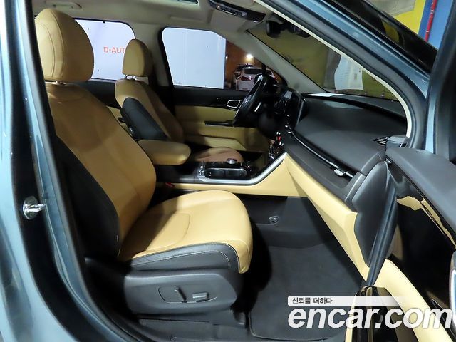 Kia Canival 2021 — photo 7