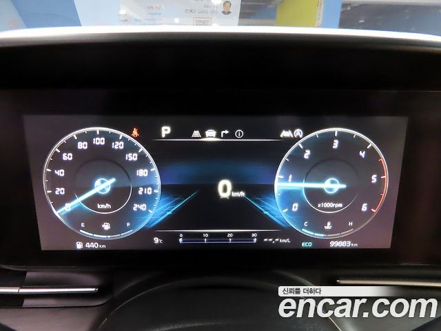 Kia Canival 2021 — photo 8