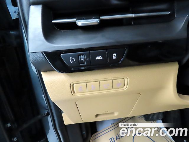 Kia Canival 2021 — photo 14