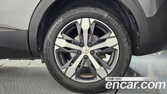 Peugeot 5008 2021 — photo 7
