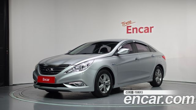 Hyundai Sonata 2013 — photo 1