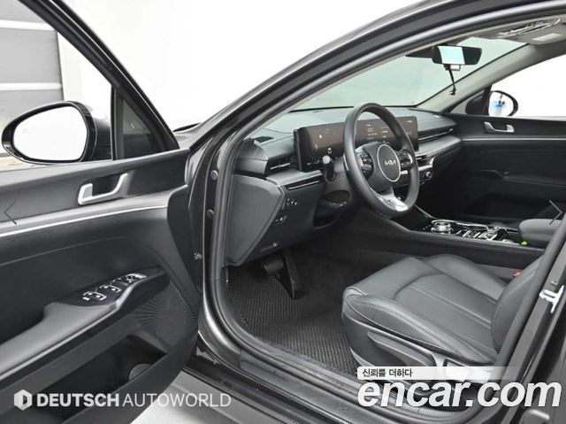 Kia K5 2024 — photo 10