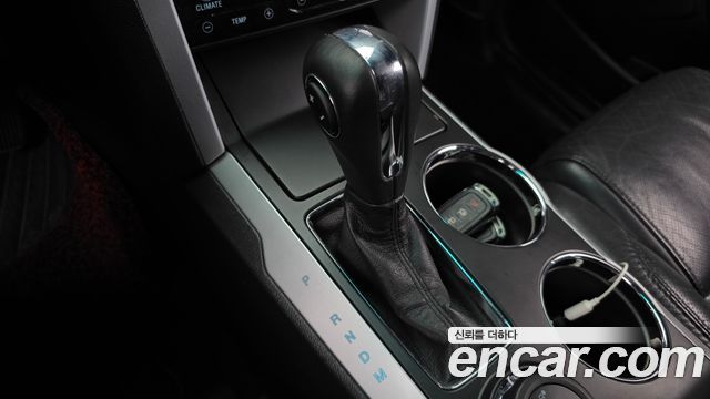 Ford Explorer 2011 — photo 9