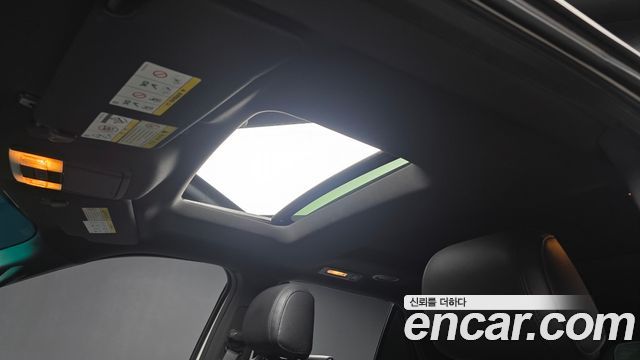 Ford Explorer 2011 — photo 16