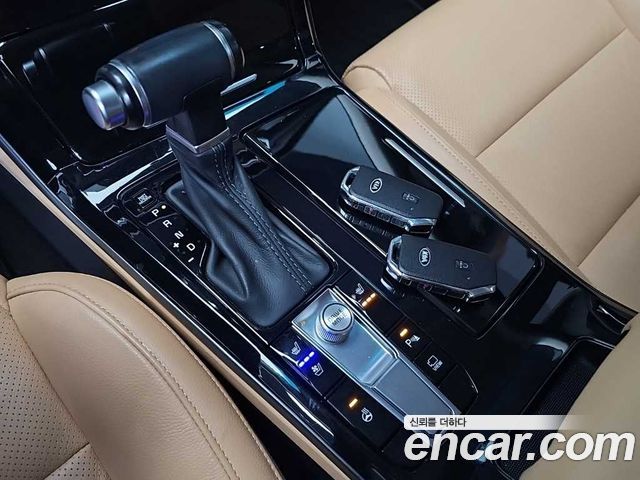 Kia K7 2020 — photo 8