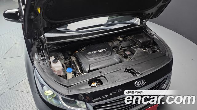 Kia Canival 2016 — photo 6